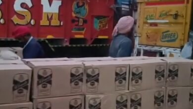 Photo of हरियाणा से सिलीगुड़ी ले जाई जा रही शराब जब्त