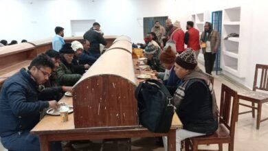 Photo of एम भी कॉलेज मे आयोजित हुआ शिक्षक एवम शिक्षकेत्तर कर्मचारियों का मैत्री भोज दही चूडा ! 