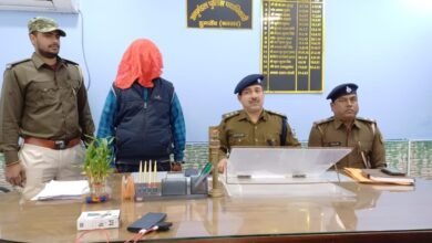 Photo of पुलिस ने 432 लीटर देशी शराब के साथ तस्कर को किया गिरफ्तार! 
