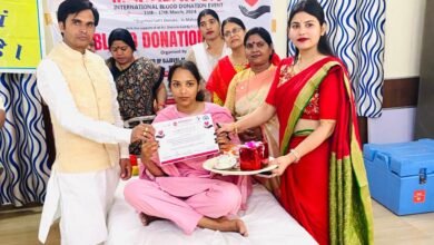 Photo of रोट्रेक्ट क्लब उज्जवल महिला विकास केंद्र ने आयोजित किया रक्तदान शिविर 
