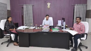 Photo of इस वर्ष पराली जलाने वाले कुल 947 किसानों की आई0डी0 की गयी है ब्लॉक..
