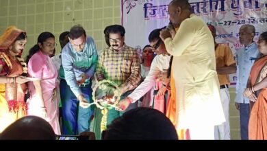 Photo of उप विकास आयुक्त  एवं अपर समाहर्ता ने द्वीप प्रज्वलित कर किया जिला युवा उत्सव का शुभारंभ  ….