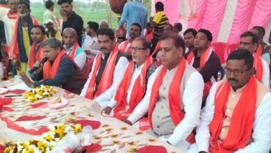 Photo of पूर्व मंत्री ने फुटबॉल मैच का किया उदघाटन …