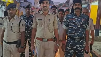 Photo of बकरीद को लेकर धनसोई पुलिस ने निकाला फ्लैग मार्च    