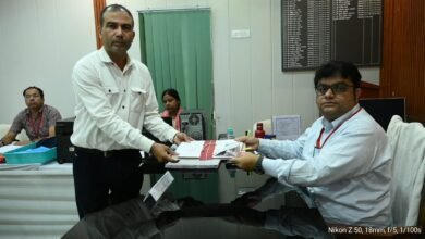 Photo of जिले में नामांकन की प्रक्रिया जारी, सोमवार को 1 अभ्यर्थी ने भरा पर्चा